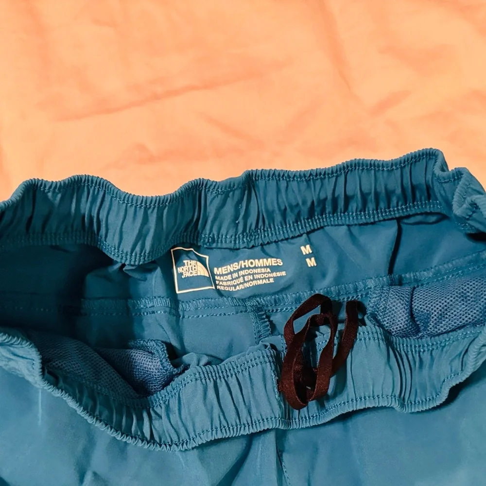 THE NORTH FACE Teal Blue Active Shorts Swim Trunks Swimsuit